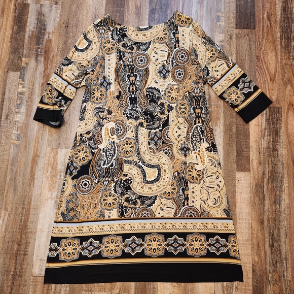 Samantha's Style Shoppe Dress - Picture 2 of 5